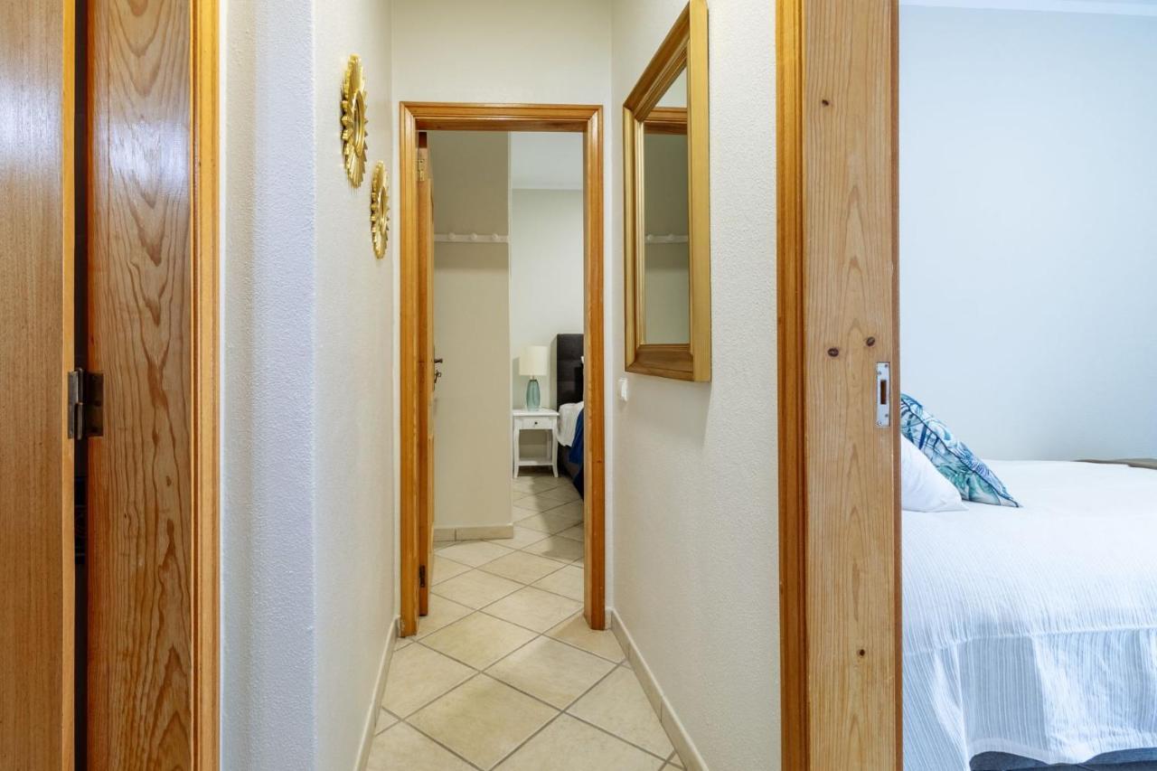 Top Renoviertes Apartment Mit Grosser Terrasse Albufeira Esterno foto